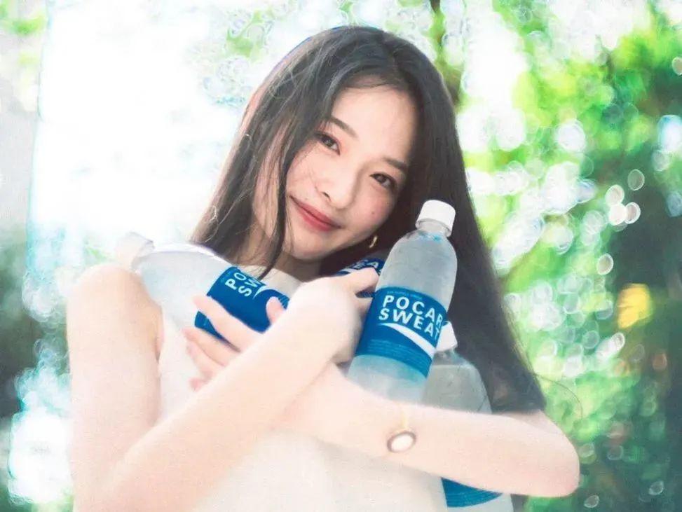 明星?；ㄈ粘Ｈな陆颐?，校園生活的璀璨光芒