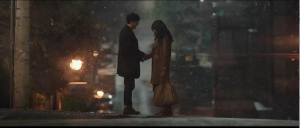 飄雪電影在線觀看，冬日里的溫馨時(shí)光