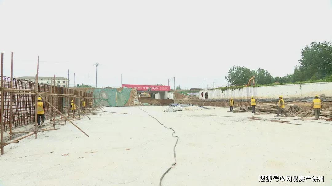 邳州高鐵最新動(dòng)態(tài)，速度與激情的交織，展現(xiàn)自信與成就感