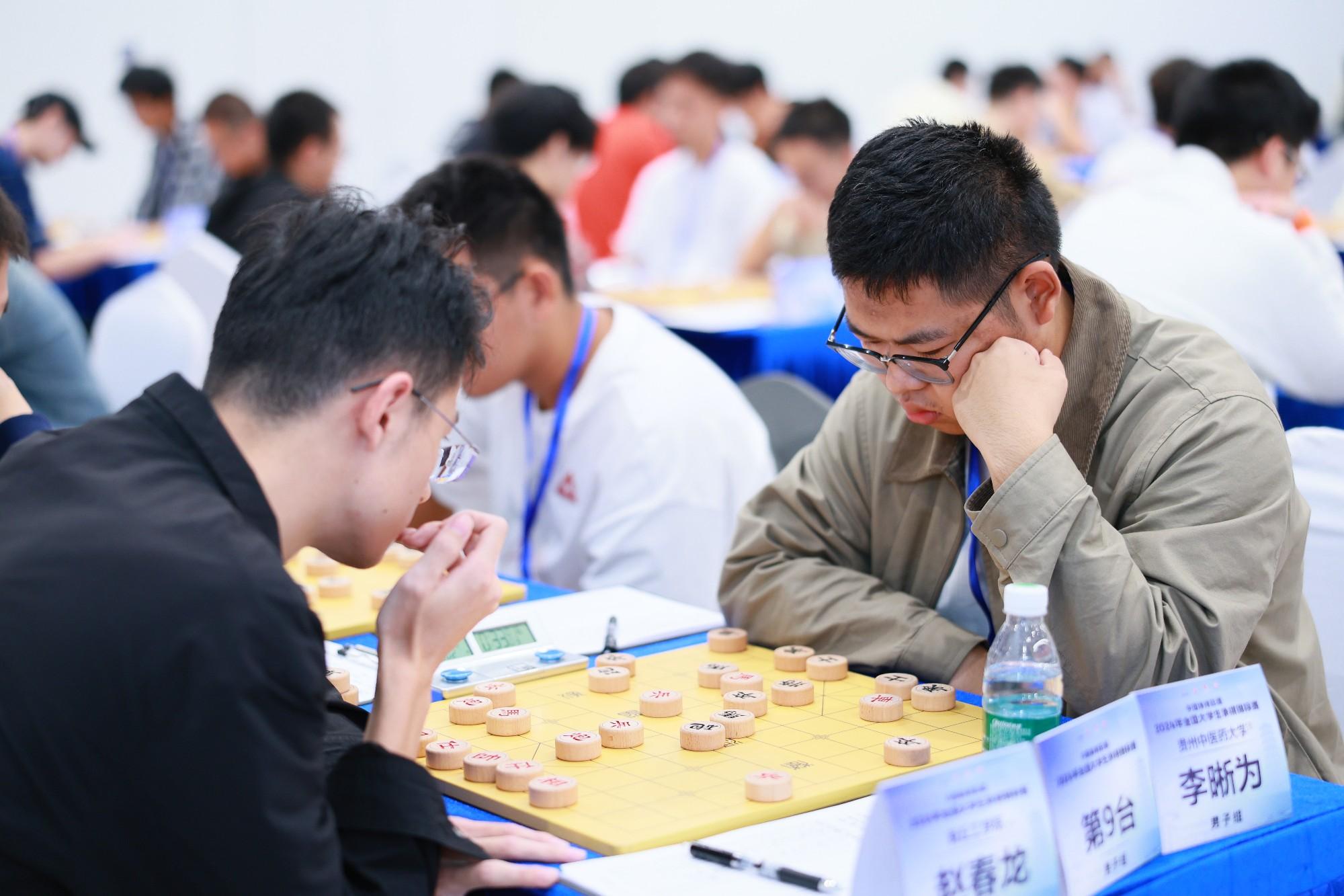 大學(xué)生象棋比賽，心靈與智慧的較量，自然與競(jìng)技的美景之旅