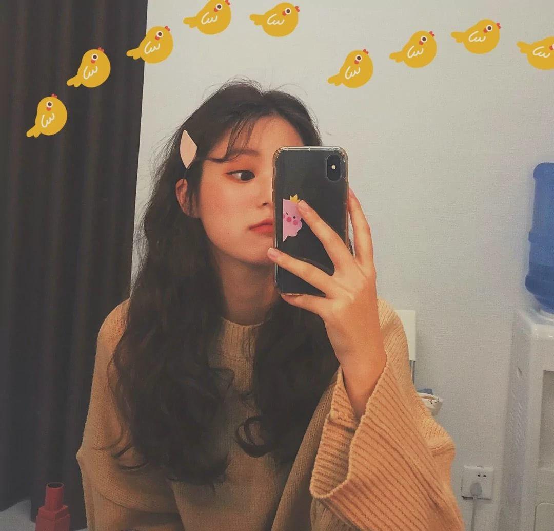 最新女頭像，自信、成就感、變化與幽默的魅力之源