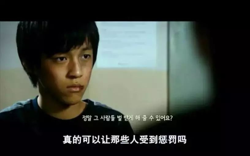 韓國情電影的雙重表達(dá)，情感與社會視角的正反思考及其涉黃問題探討