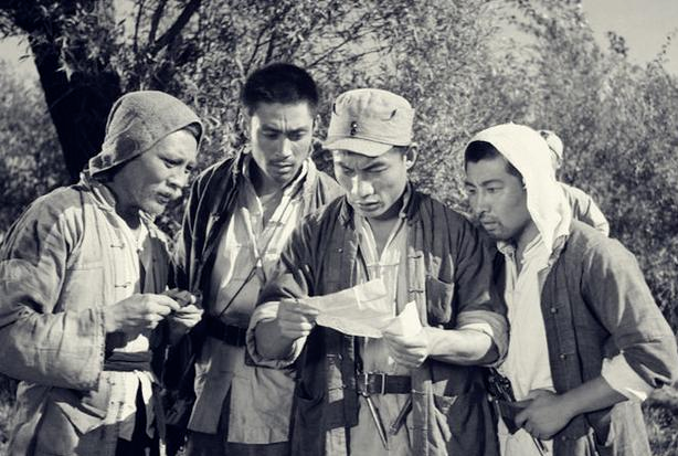 老電影平原游擊隊，歷史與藝術的經(jīng)典交融之韻