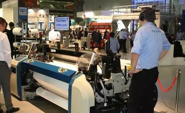 最新賺錢小妙招，一段引領(lǐng)成功的溫馨日常故事