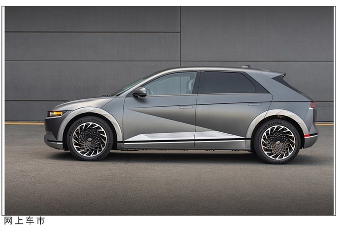 IQ最新款智能手機(jī)，智慧之光，開啟無限可能