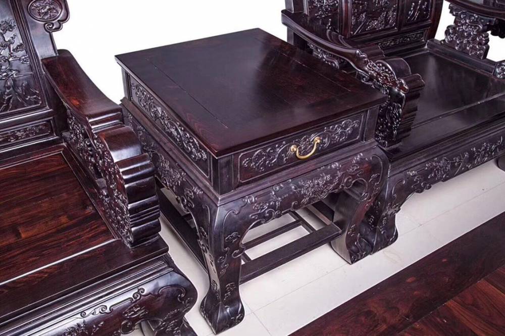 黑酸枝家具價(jià)格與情緣，打造溫馨家園的家具之選