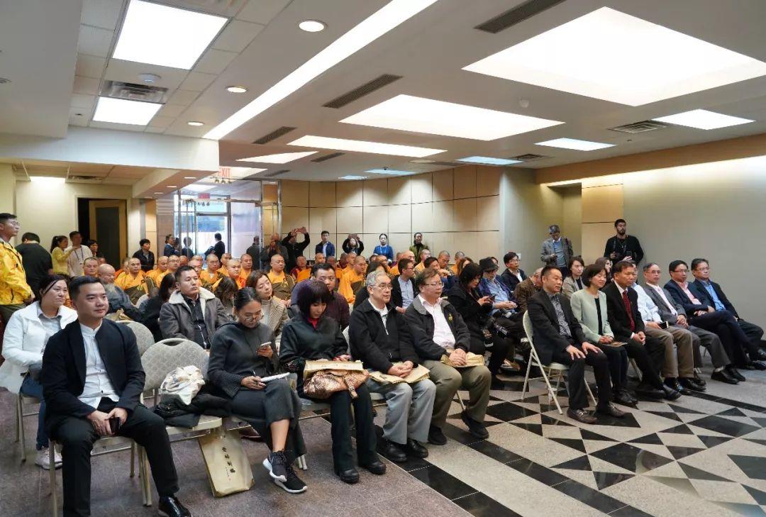 美國最新資訊速遞，日常趣事、情感紐帶一網(wǎng)打盡