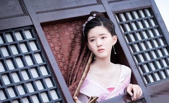 傳聞中的陳芊芊演員表與神秘小店的故事