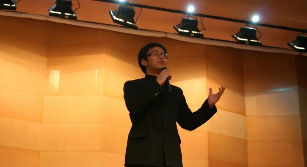 主持人比賽視頻，多維度觀點(diǎn)分析解讀