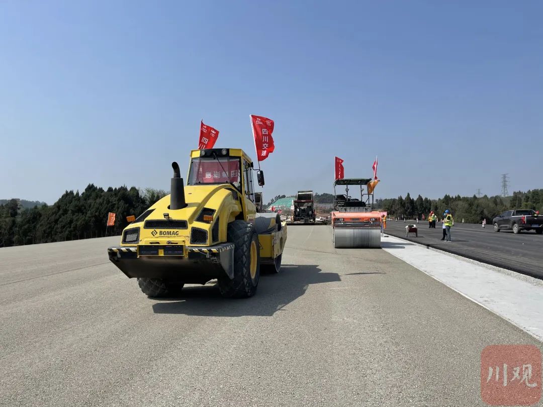 成綿高速擴(kuò)容最新動(dòng)態(tài)，道路前行，我們共奮進(jìn)