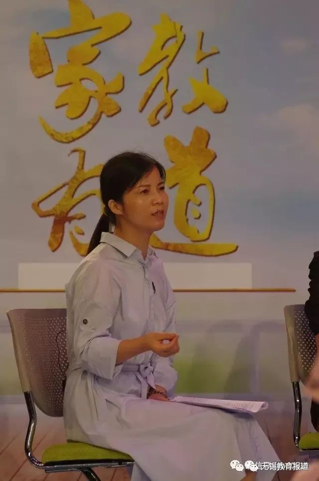 演員施麗，演藝之路的閃耀之星