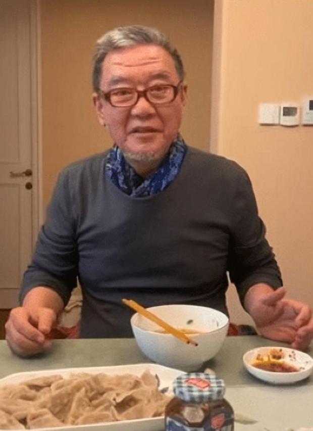 演員李立群的溫馨日常分享