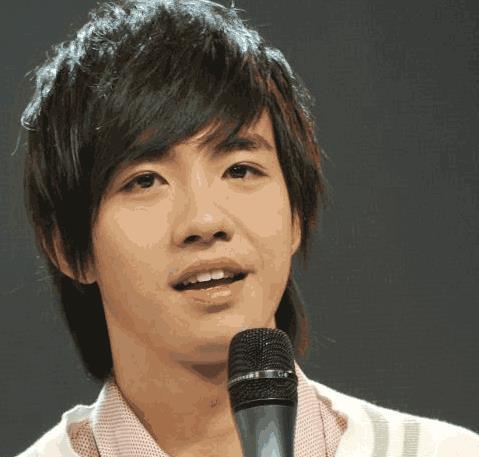 俞灝明，從舞臺(tái)新星到實(shí)力派的蛻變之路最新動(dòng)態(tài)分享