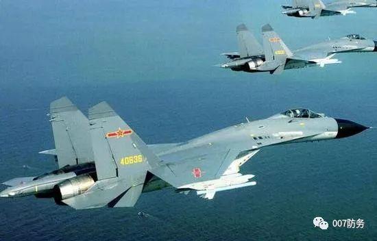 殲60戰(zhàn)機(jī)試飛震驚世界,穩(wěn)固執(zhí)行戰(zhàn)略分析_實(shí)用版74.958