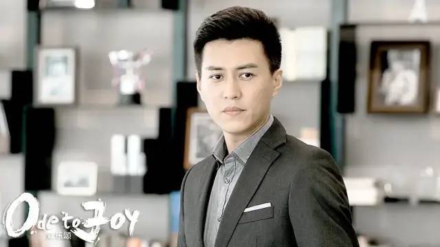 靳東演藝生涯，時代印記下的電視劇作品全收錄