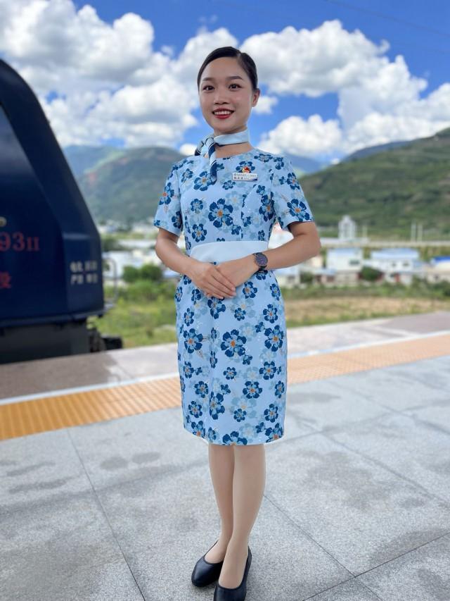 中老鐵路最新進展見證歷史時刻！建設(shè)進展順利，合作前景廣闊