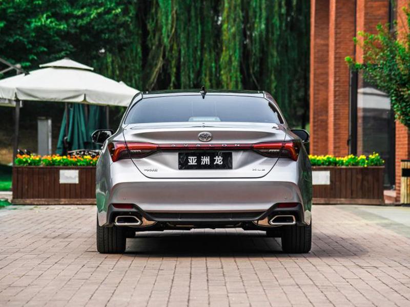 龍上市公司，小巷中的獨(dú)特風(fēng)味，一家隱藏的特色小店探索記