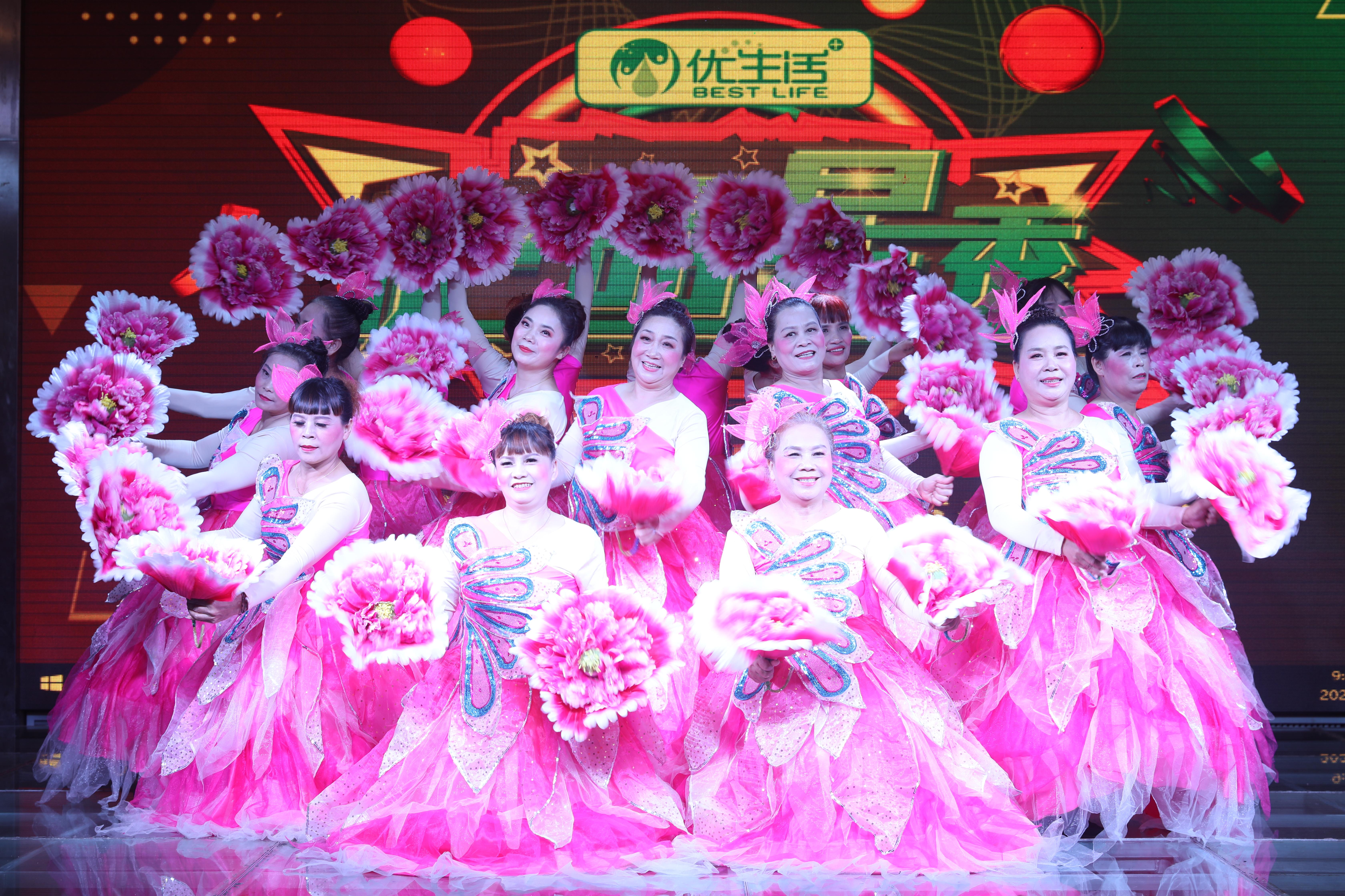 ?？诿餍牵∠镄枪馀c美食魅力探秘