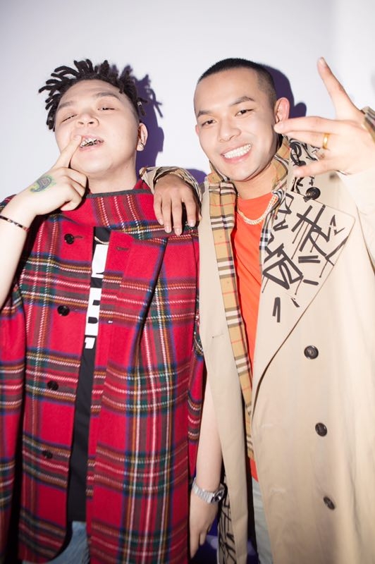 科技引領(lǐng)說(shuō)唱新潮流，智能說(shuō)唱設(shè)備重塑音樂(lè)風(fēng)尚