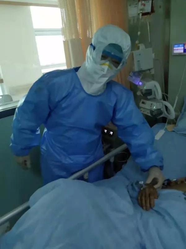 肺炎國際動(dòng)態(tài)更新，自然美景中的探索之旅