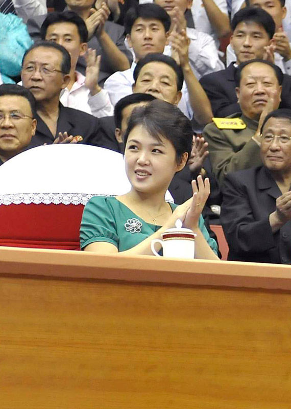 李雪主2025最新照片，自信與成就感的勵志之旅展現(xiàn)變化風采