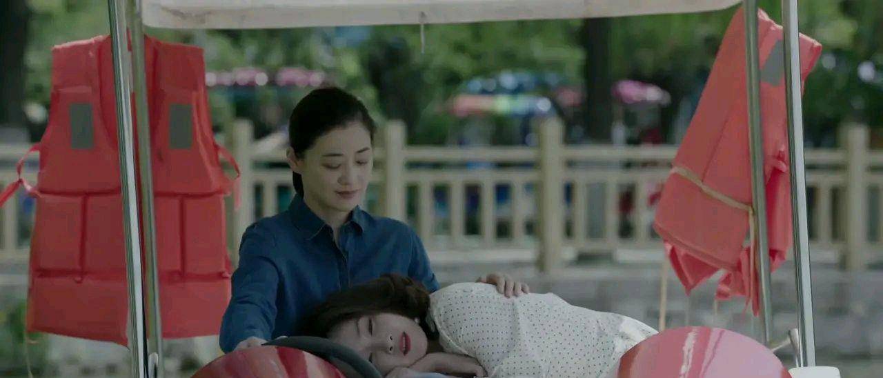 演員劉葳蕤,演員劉葳蕤，從舞臺(tái)到熒屏，變化中的自信與成就感