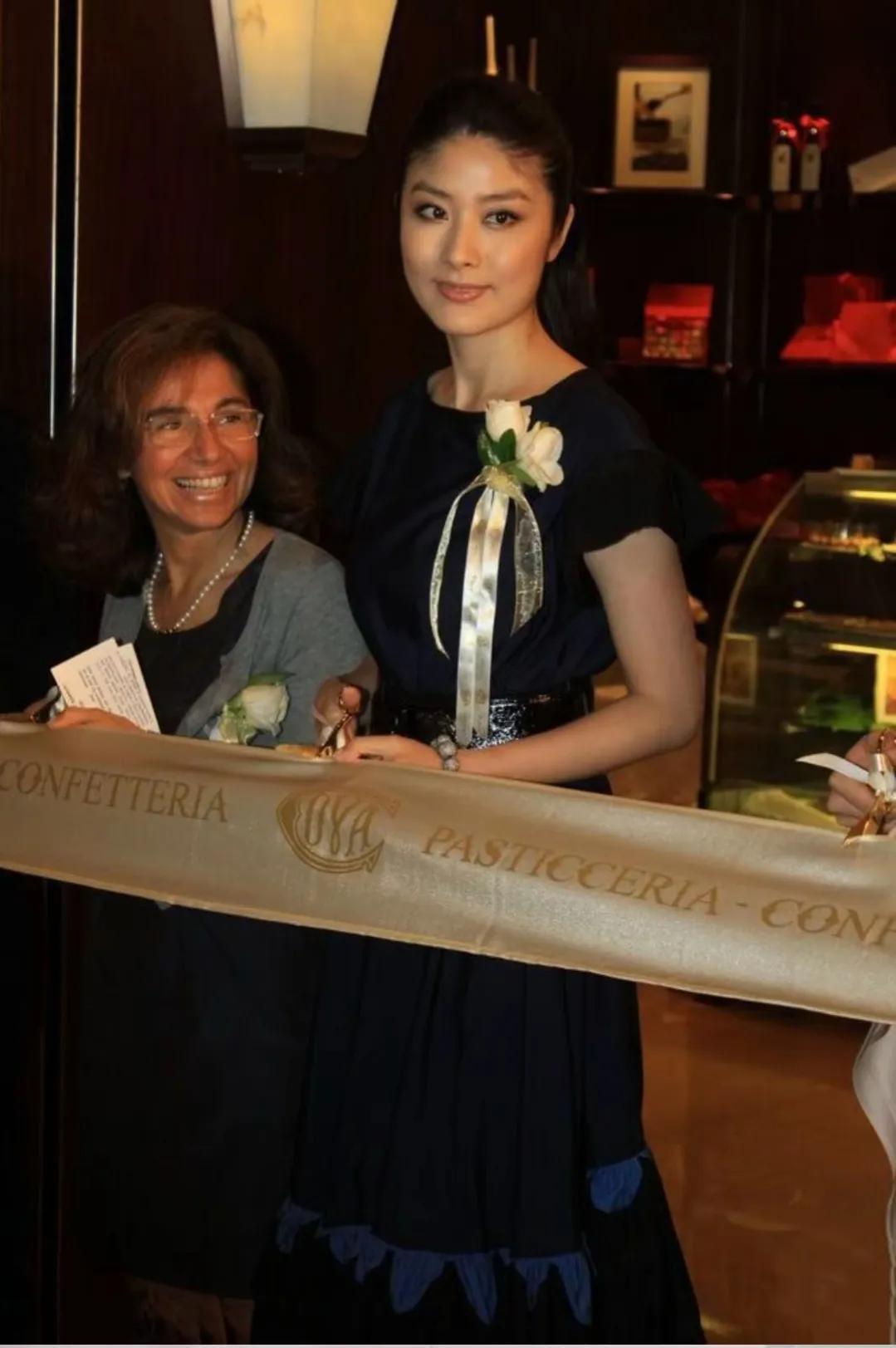 陳慧琳最新寫(xiě)真，小巷深處的獨(dú)特風(fēng)情與特色小店探秘