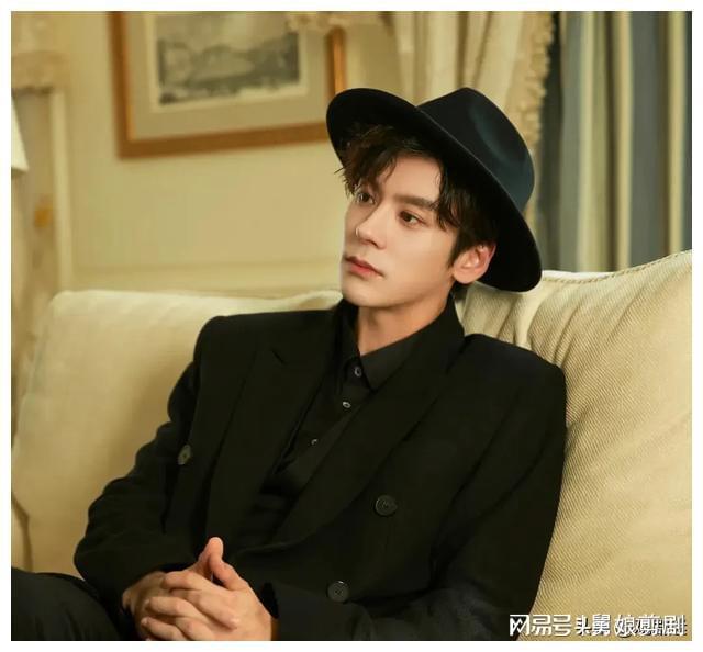 女演員魏哲，璀璨星途與無限可能的閃耀之路