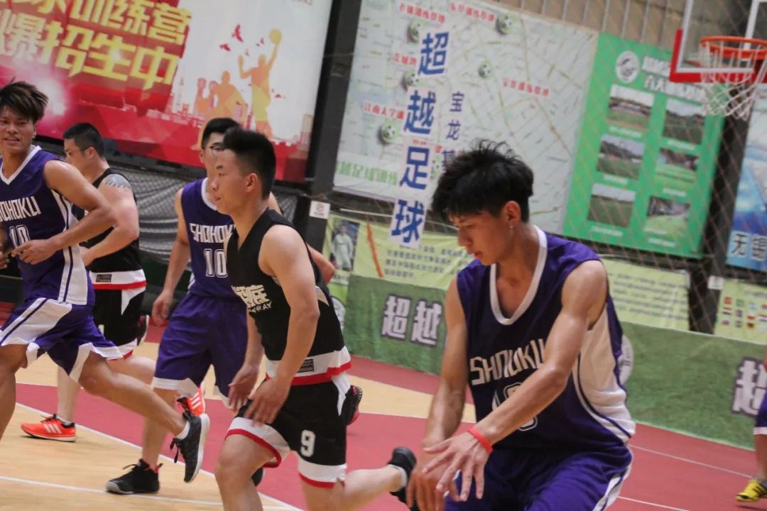 籃球賽事快訊，熱血與汗水鑄就自信的輝煌時刻