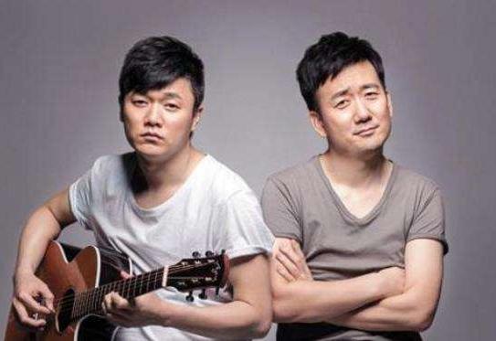 招聘演員的正規(guī)網(wǎng)站，小巷中的星光舞臺之門