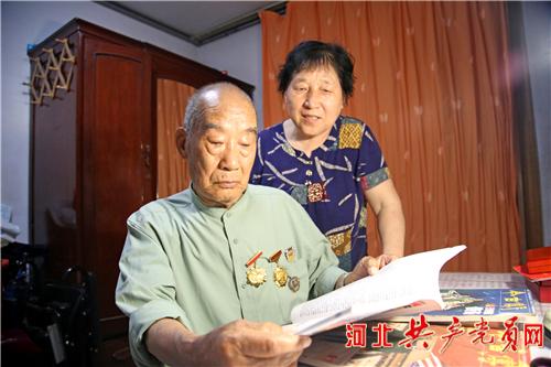 冷湖最新干部，高科技時代的引領者