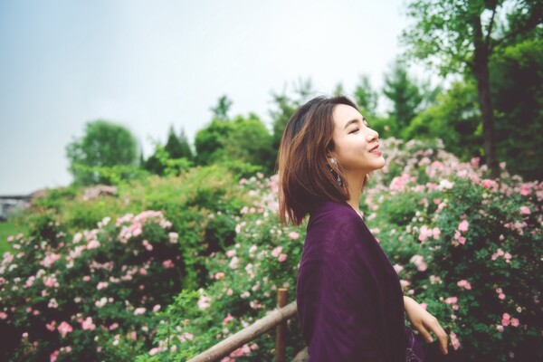 鐘淑最新作品的藝術(shù)魅力深度解讀