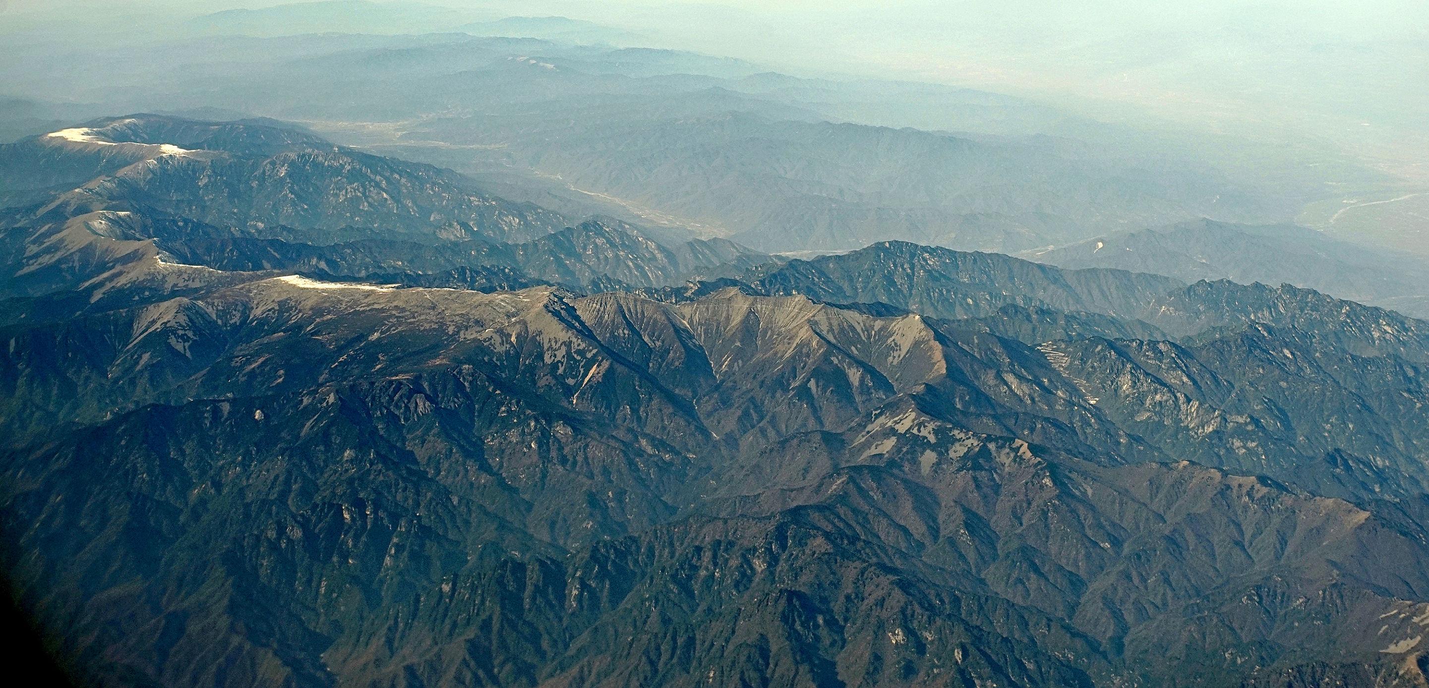 中國(guó)繁榮與變革的交匯點(diǎn)，最新走向分析