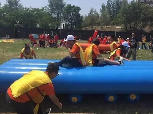 最新賺錢活動，開啟財富之旅，燃燒自信與成就之火。