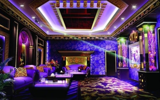 夜場(chǎng)最新資訊揭秘，繁華背后的故事