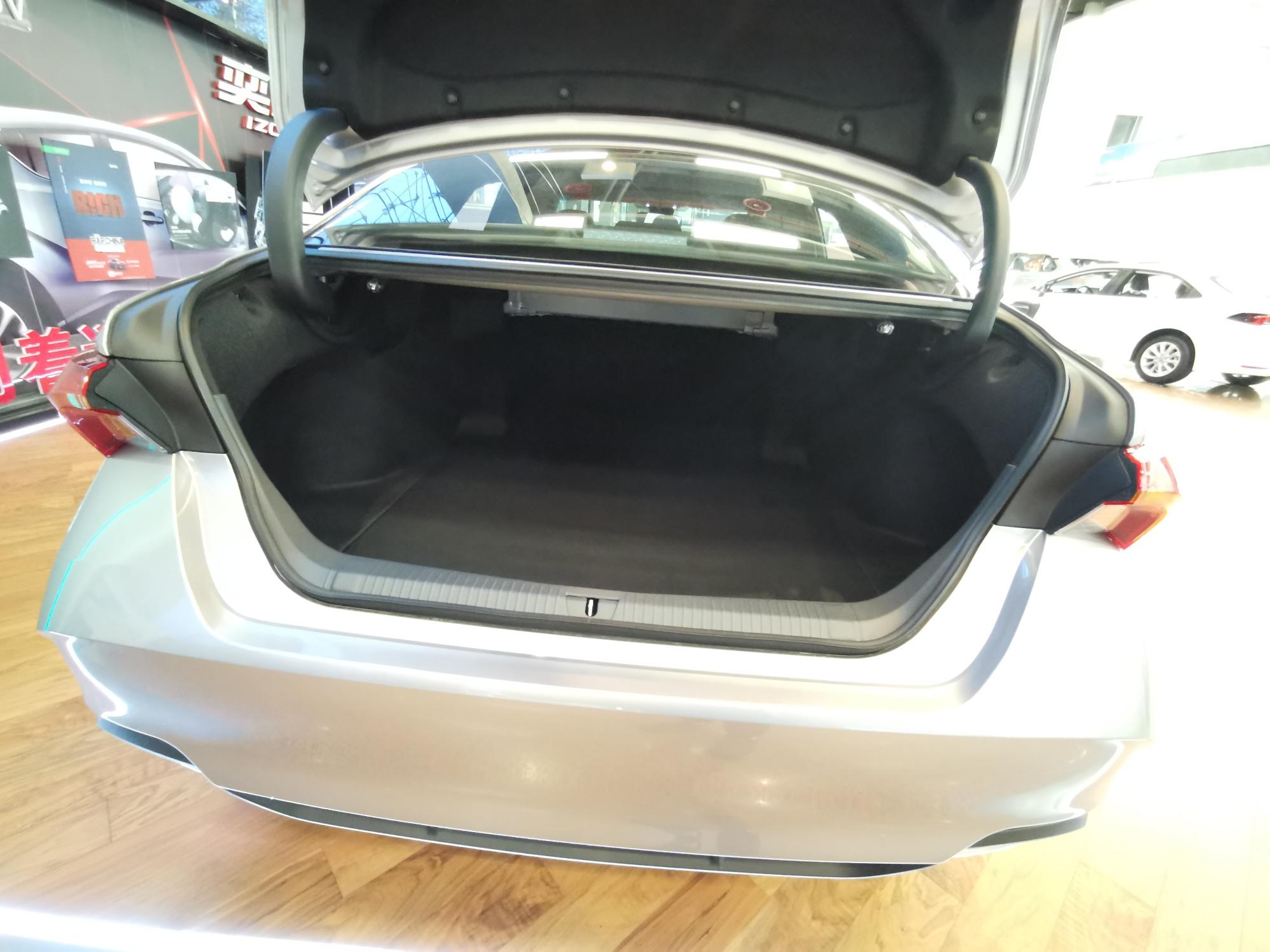 流光最新版，變化中的學(xué)習(xí)，自信與成就感的培育之路