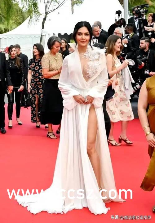 于姬最新寫真，時(shí)尚魅力完美呈現(xiàn)