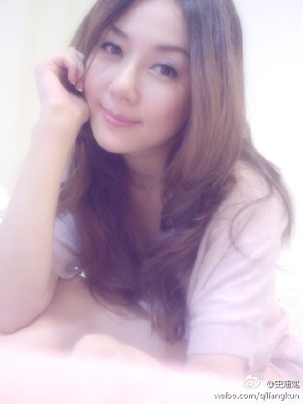 史珊妮最新動(dòng)態(tài)，璀璨星途的崛起及其影響力