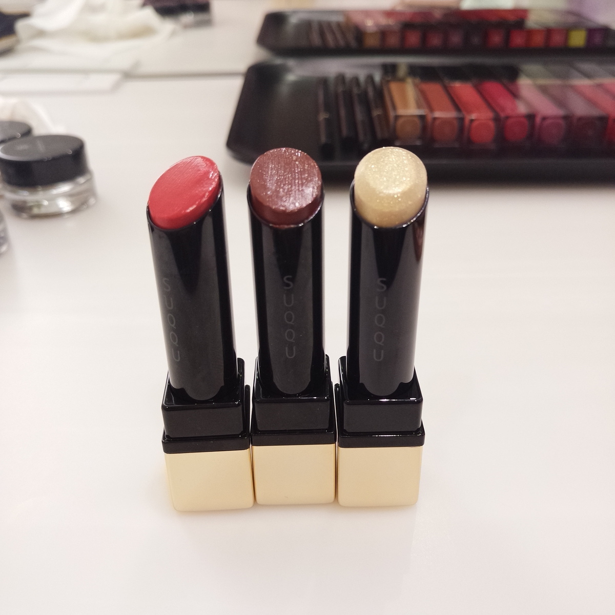 科技與時(shí)尚融合，最新口紅重塑魅力風(fēng)采