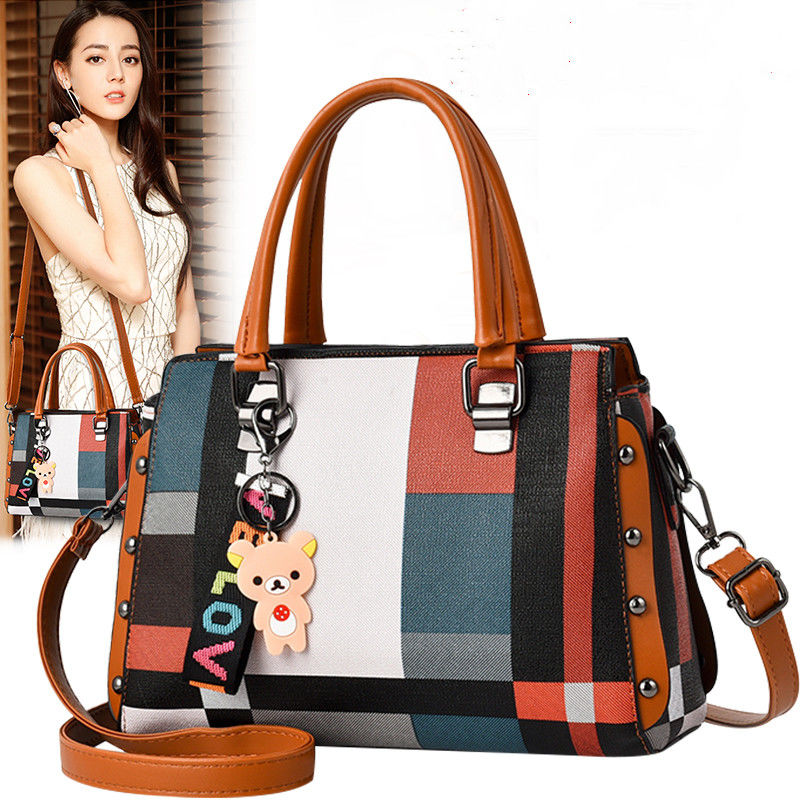 最新女款包包，愛的紐帶與日常時尚配飾的魅力