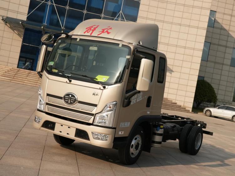 今年最新產(chǎn)品重塑時(shí)代標(biāo)桿，引領(lǐng)潮流趨勢