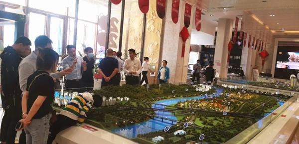 探索新潮前沿的時(shí)尚勝地——艷瀾洲最新動(dòng)態(tài)