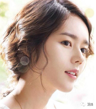 星野遙的成長(zhǎng)之旅，學(xué)習(xí)、變化與自信的星辰大海探索