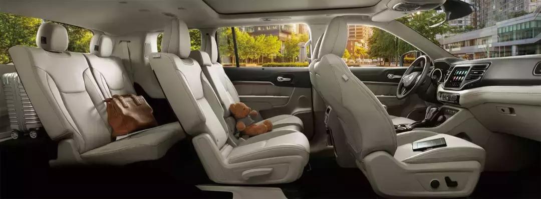 途昂最新評價，巨無霸在當(dāng)代的地位與影響力解析