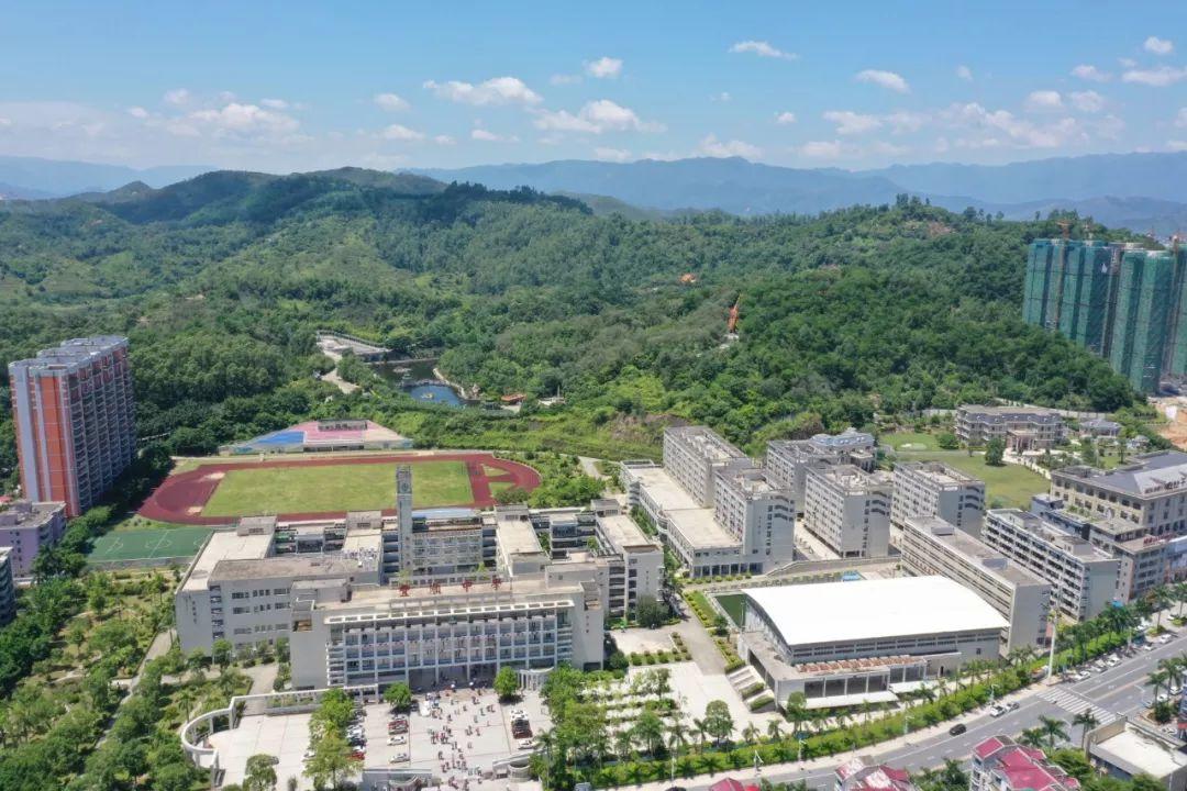 豐順最新招聘，啟程探索自然美景，尋找內(nèi)心平和的職場家園