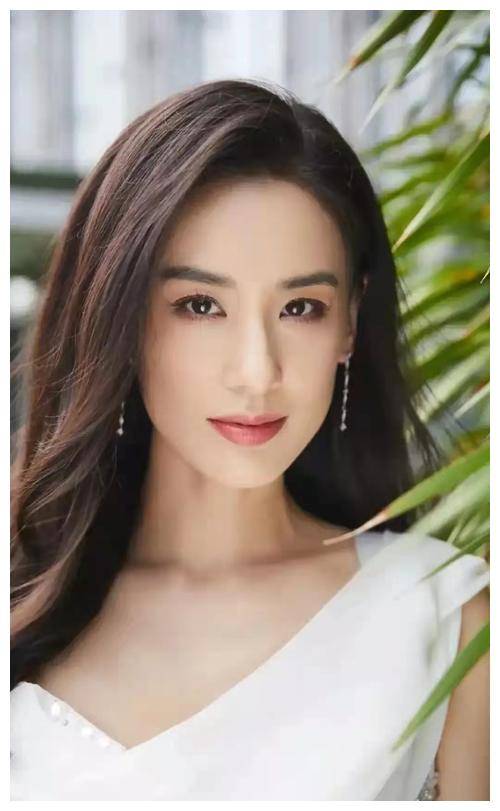 科技璀璨下的愛(ài)情故事，倘若不曾嫁你最新章節(jié)