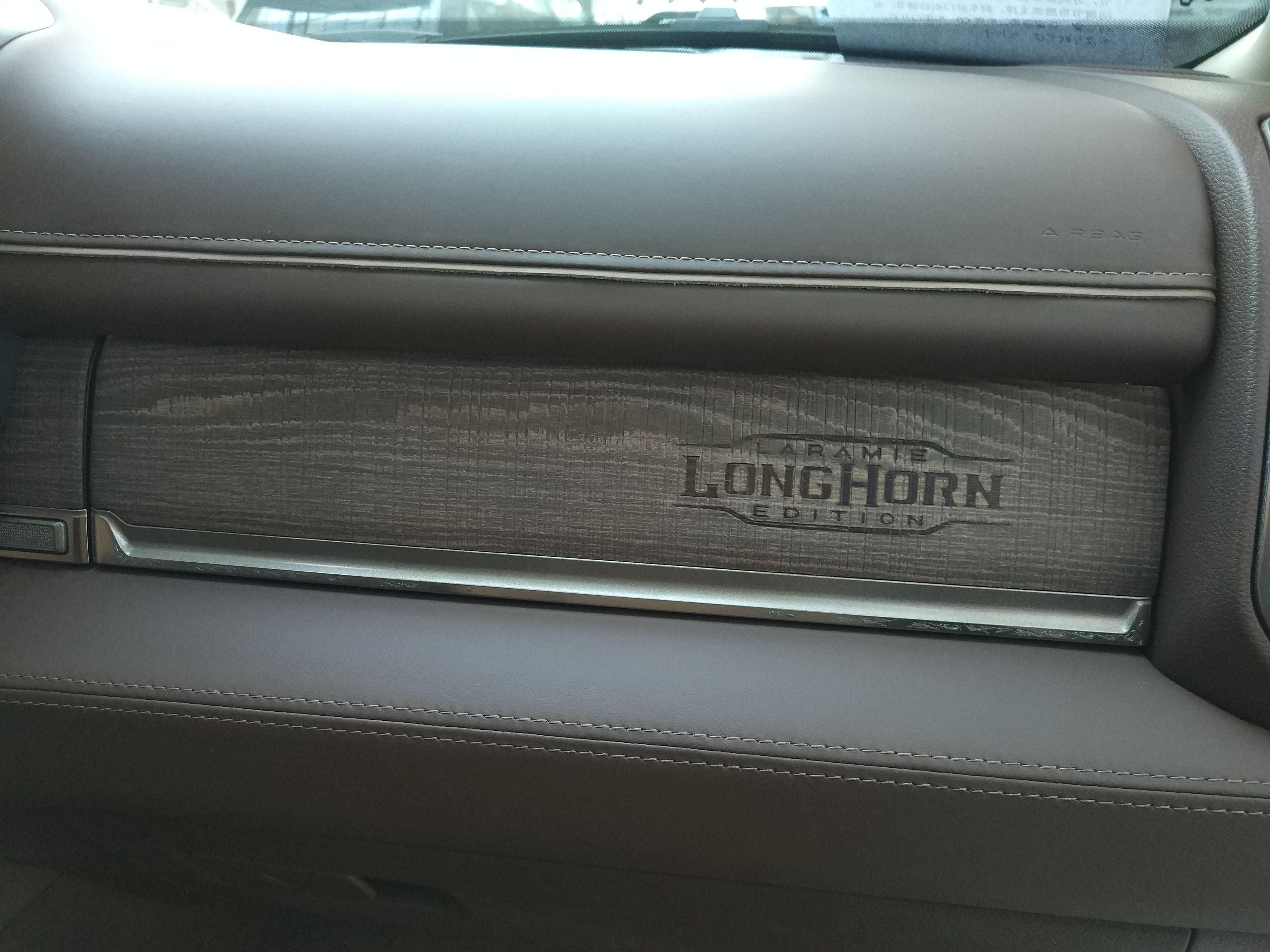 道奇公羊長角號最新款，越野巔峰之選