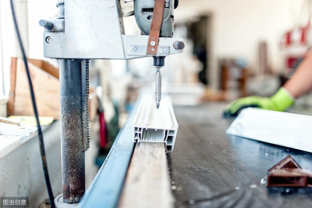 科技重塑資源市場感知，鐵礦石最新價(jià)格走勢圖分析