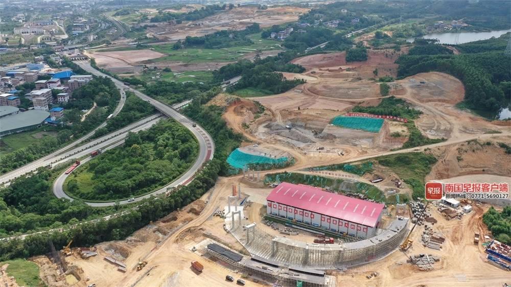 南寧交通事故最新報道，探索自然美景的治愈之旅揭示背后故事