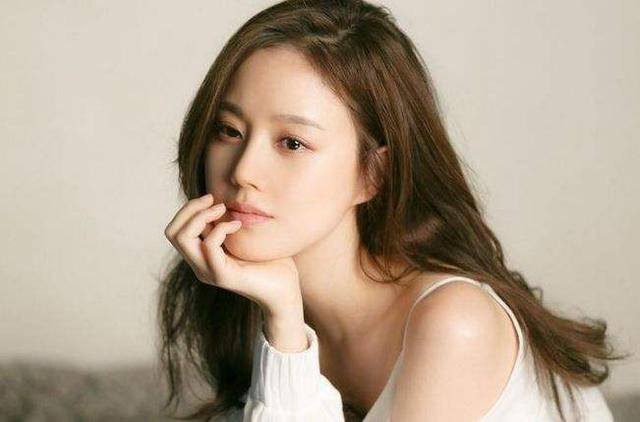 文彩元最新消息2025,文彩元最新消息2025，閃耀的星光，時(shí)代的印記